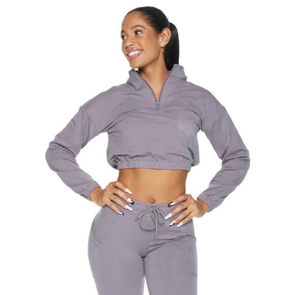 Ilus Tops - Ilus Idol Cropped Pullover in Purple Dove